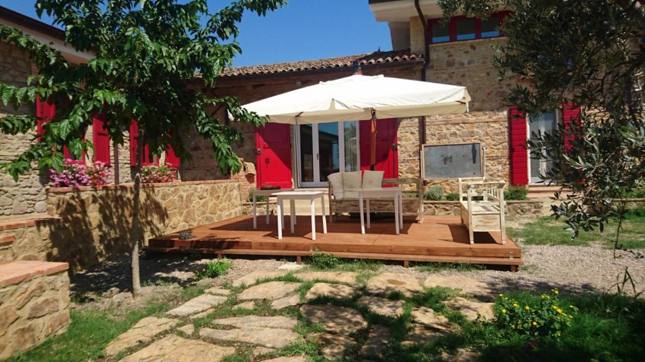Il Barbagianni Bed & Breakfast Montepescali Bagian luar foto